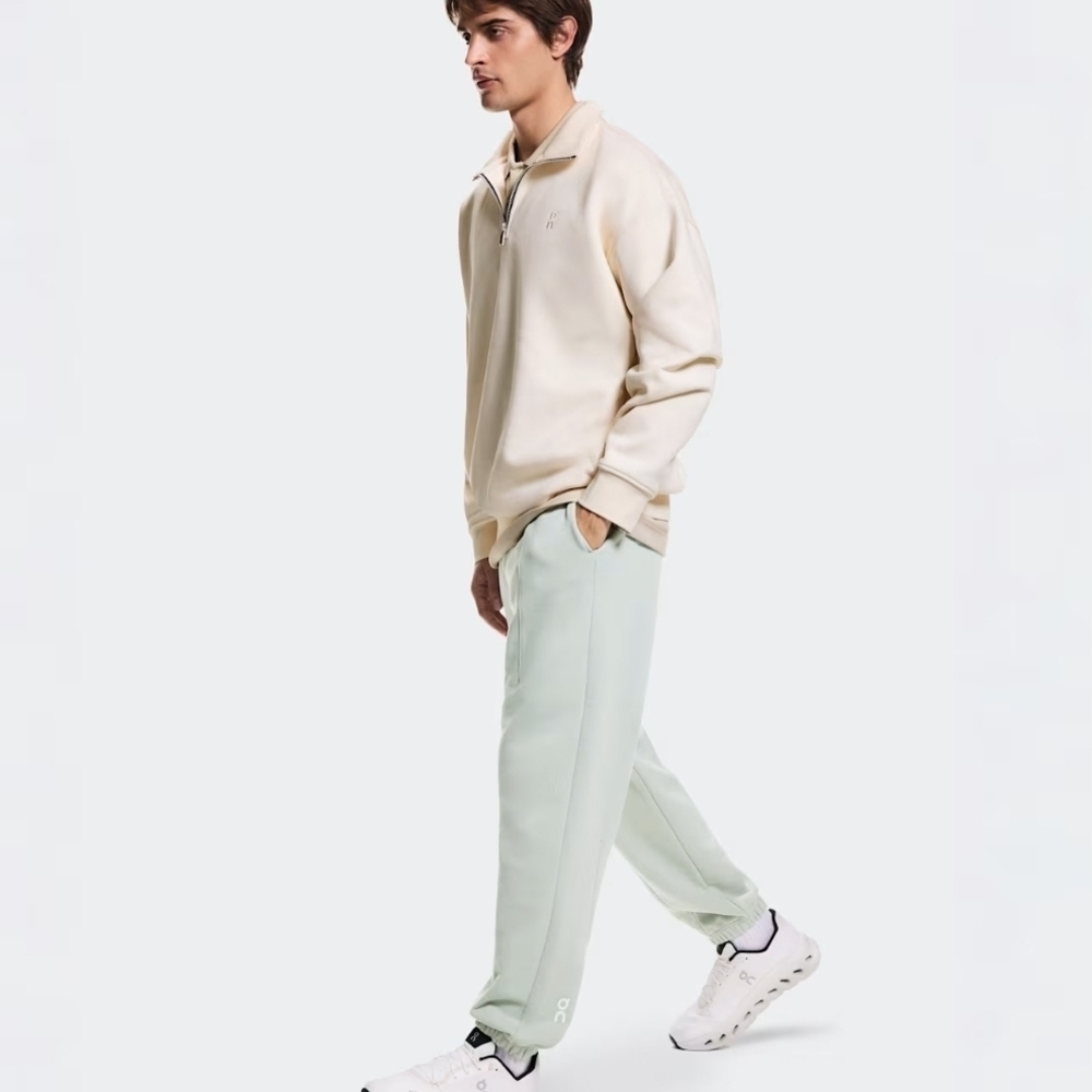 On Running Men's Club Pants, sweatpants, Joggers L - Men's Large NWT